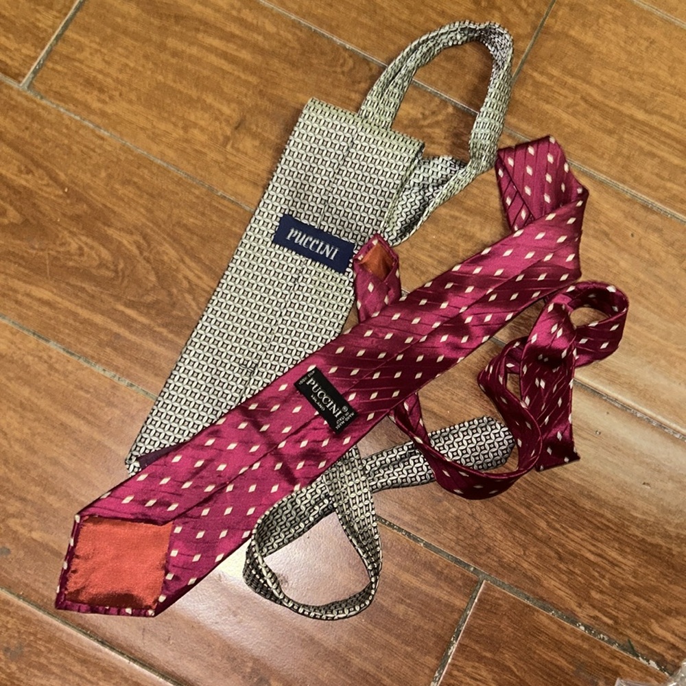 Puccini‎ Hand Made 100% silk  Men’s Neck Tie hand Made In Italy